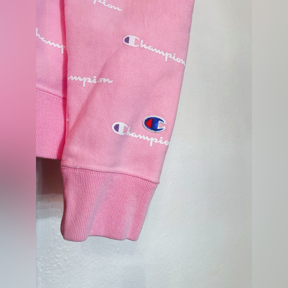 RESERVED Champion Reverse Weave Allover Print Logo Crewneck in Candy🤍 - Picture 3 of 4